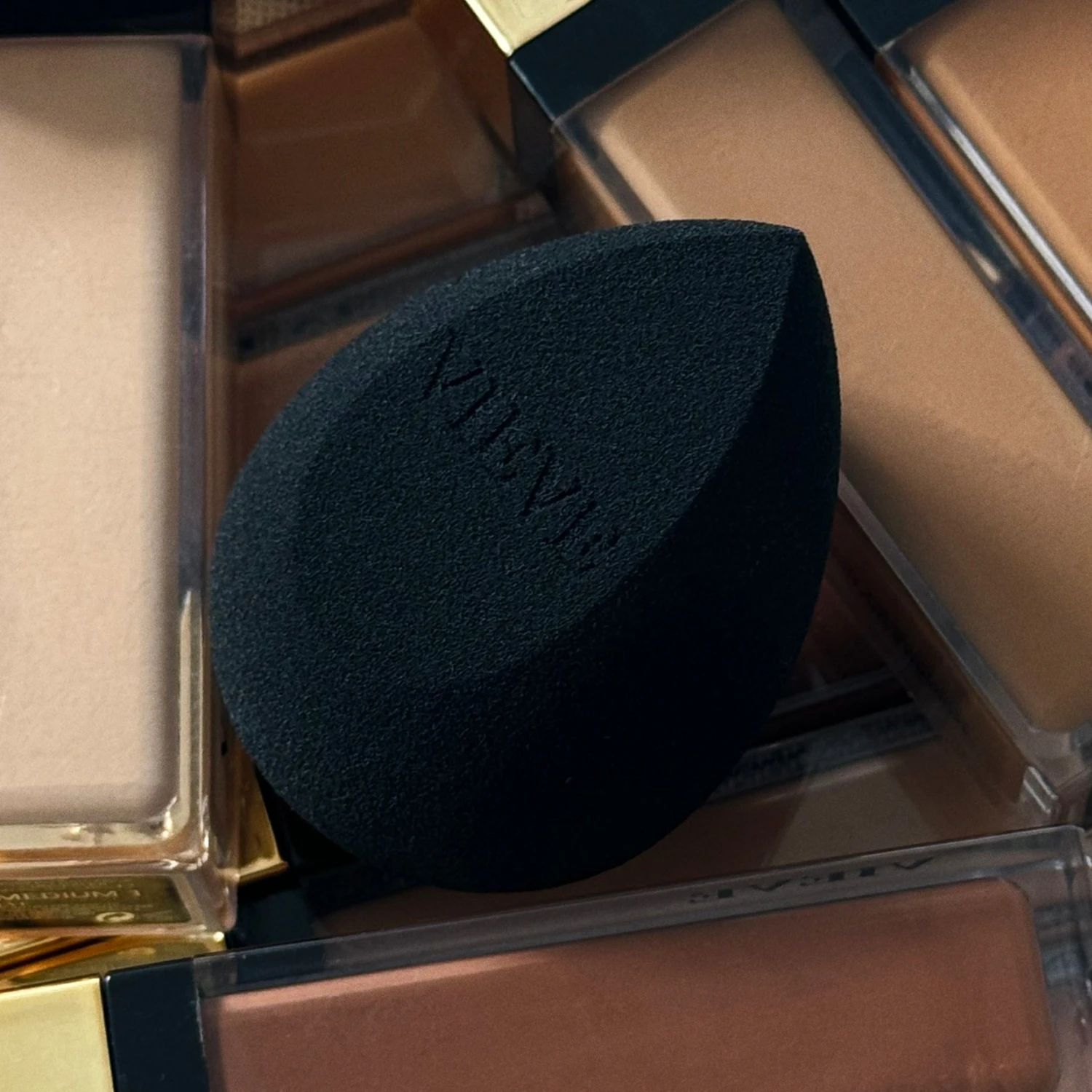 Conceal And Blend Duo 5 Conceal And Blend Duo - Image 3